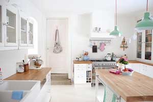 house cleaning kitchen